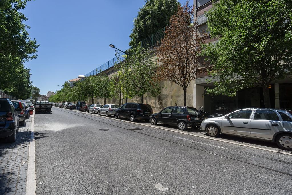 Lovely & Modern In The Center Lisbon Exterior photo